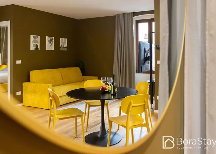 Seaweed - Center Apartment *